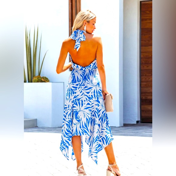 VICI Halter Cutout MIDI Dress Size Medium - Picture 2 of 4